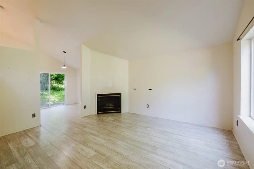 Property photo for 7201 9th Court Se, Lacey photo 5