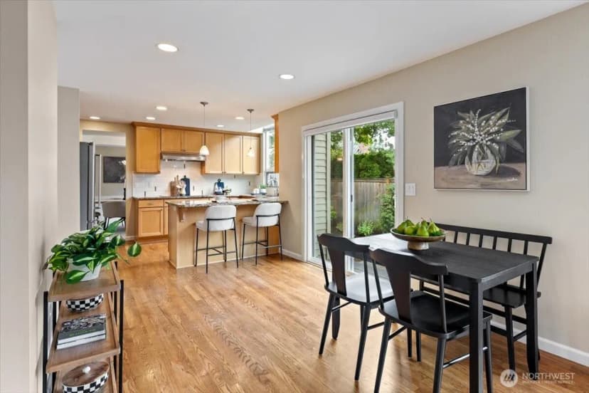 Property photo for 6041 118th Avenue Se, Bellevue photo 13