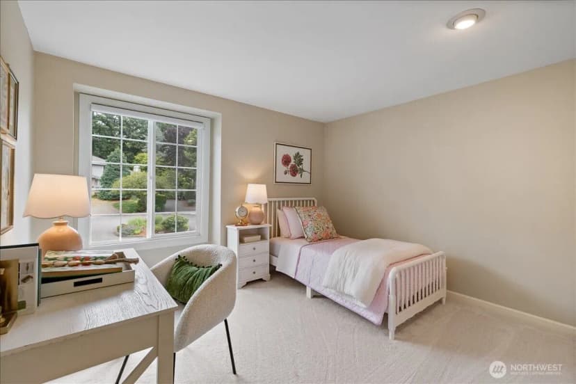 Property photo for 6041 118th Avenue Se, Bellevue photo 27