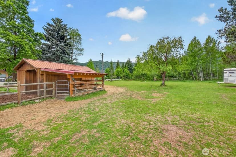 Property photo for 12786 Shore Street, Leavenworth photo 30