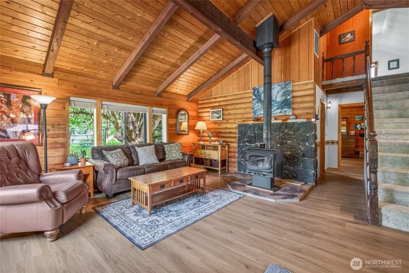 Property photo for 12786 Shore Street, Leavenworth photo 8