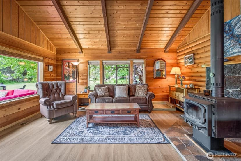 Property photo for 12786 Shore Street, Leavenworth photo 9
