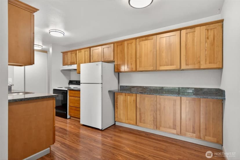 Property photo for 19428 Aurora Avenue N #131, Shoreline photo 10