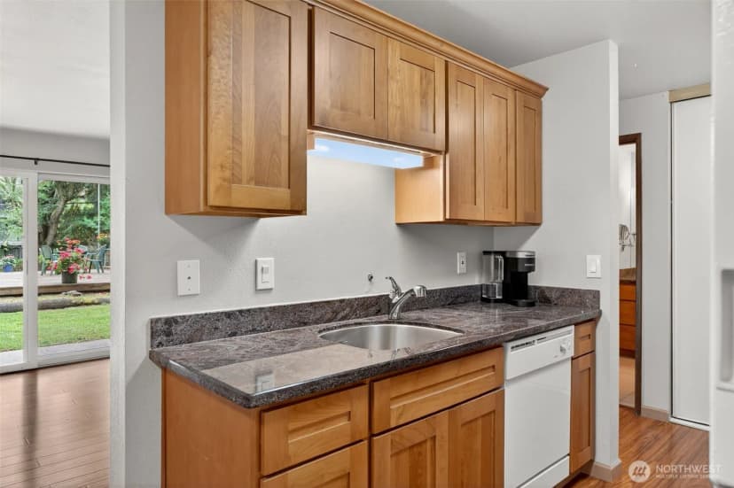 Property photo for 19428 Aurora Avenue N #131, Shoreline photo 12