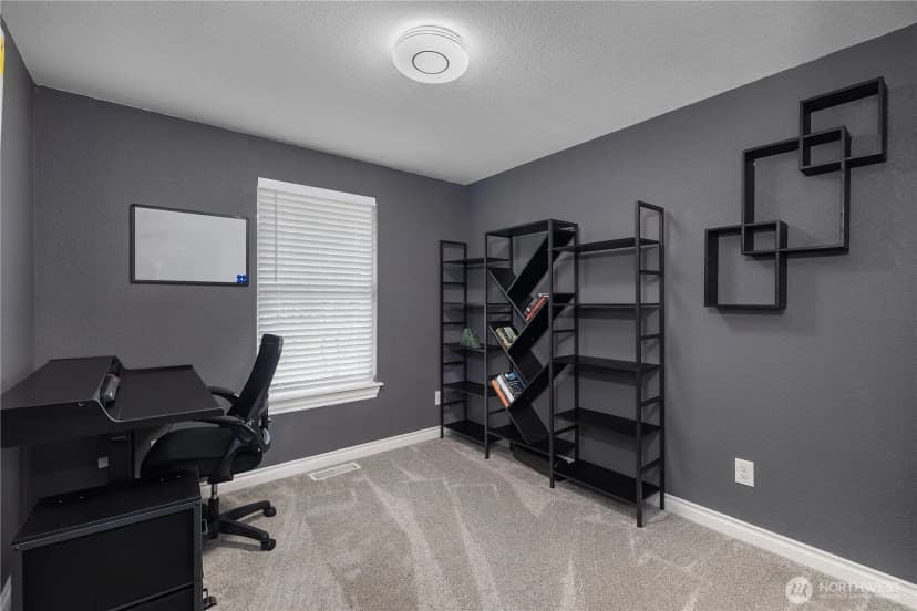 Property photo for 1323 Scarlet Oak Drive Se, Olympia photo 14