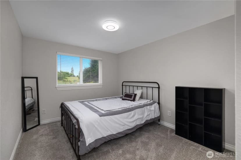 Property photo for 1323 Scarlet Oak Drive Se, Olympia photo 13