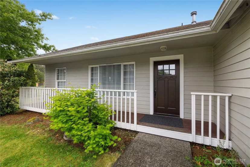 Property photo for 1323 Scarlet Oak Drive Se, Olympia photo 2