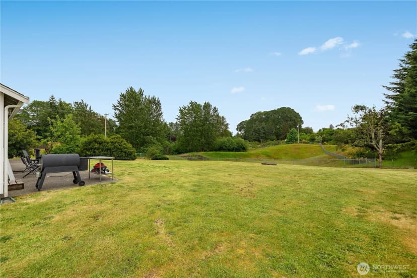 Property photo for 1323 Scarlet Oak Drive Se, Olympia photo 16