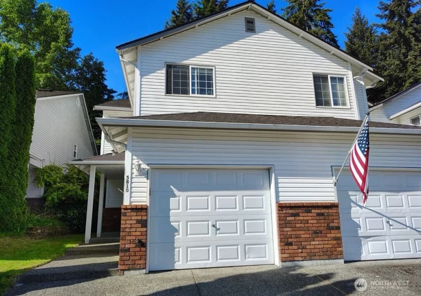 Property photo for 5810 137th Place Se, Everett