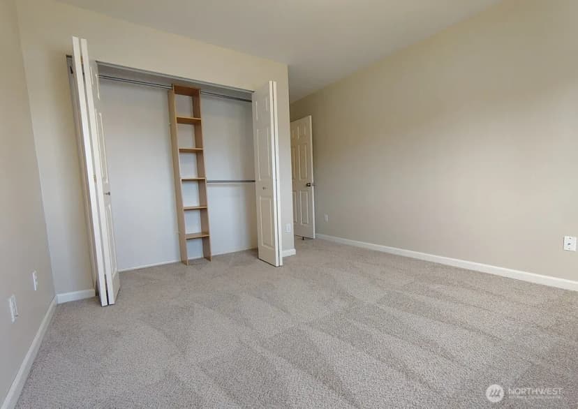 Property photo for 5810 137th Place Se, Everett photo 21
