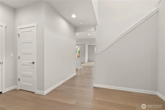 Property photo for 9011 Wyatt Court Se, Tumwater photo 5