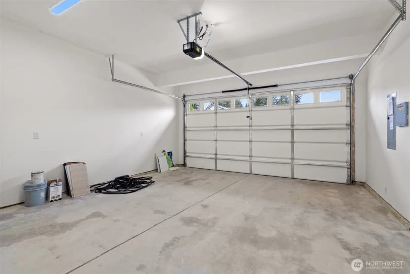 Property photo for 9011 Wyatt Court Se, Tumwater photo 29