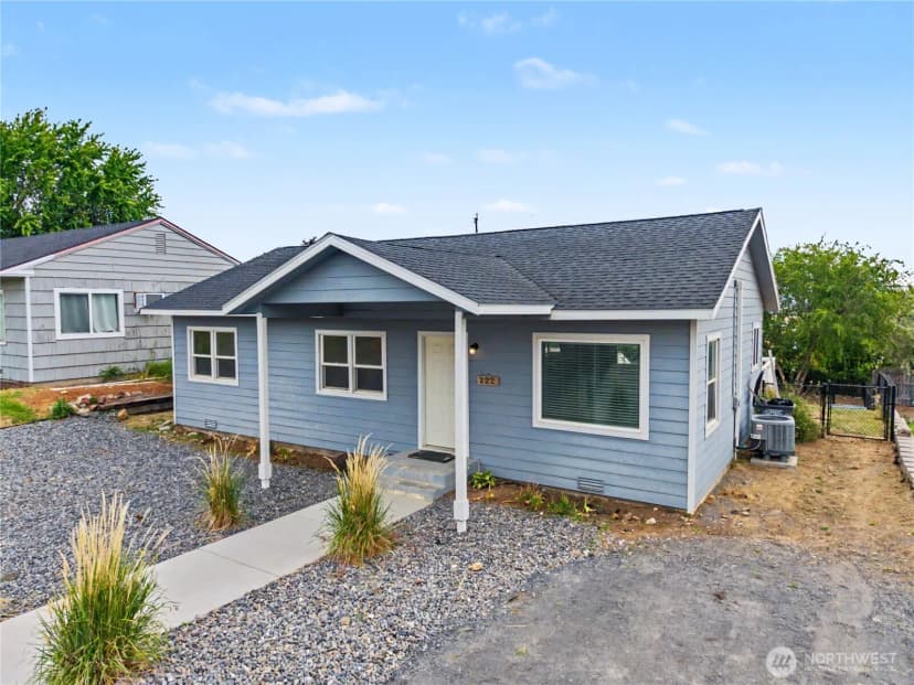 Property photo for 222 Mocliff Road, Ephrata photo 3