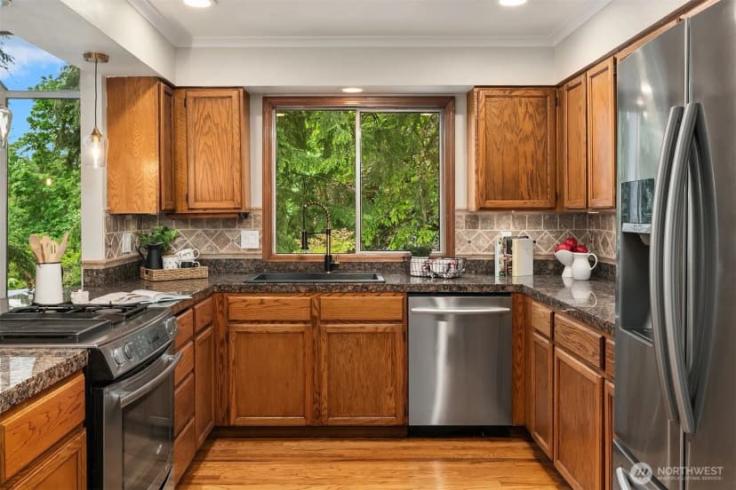 Property photo for 10336 Ne 201st Place, Bothell photo 12
