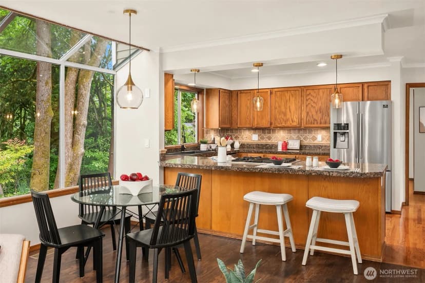 Property photo for 10336 Ne 201st Place, Bothell photo 14