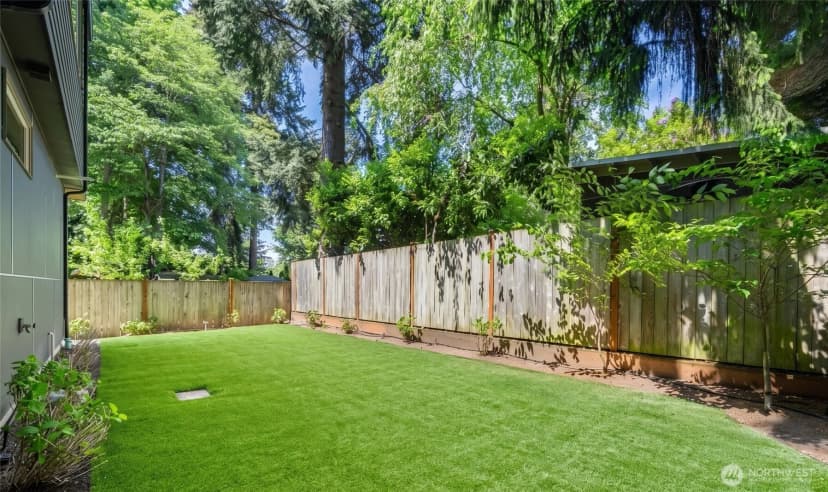 Property photo for 3034 Ne 89th, Seattle photo 11