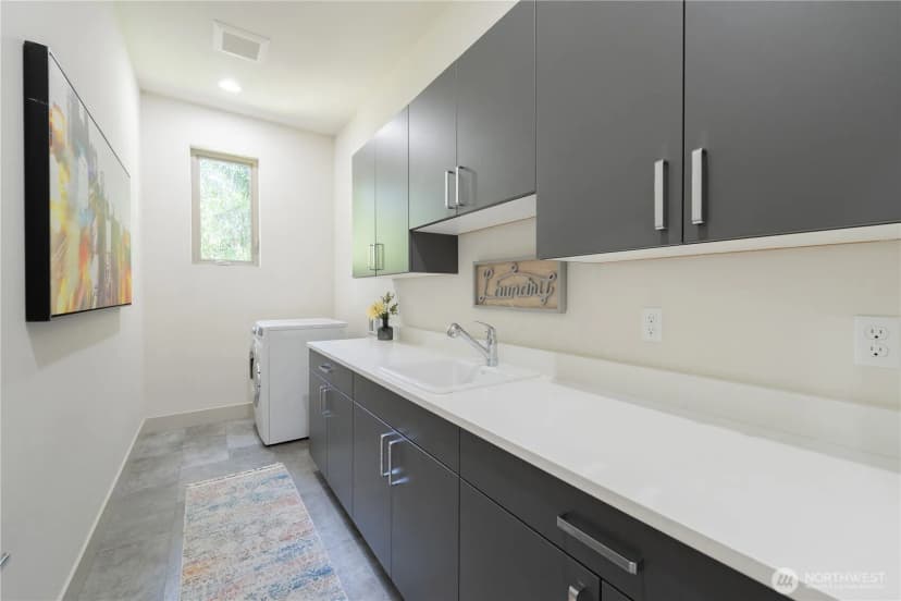 Property photo for 3034 Ne 89th, Seattle photo 35