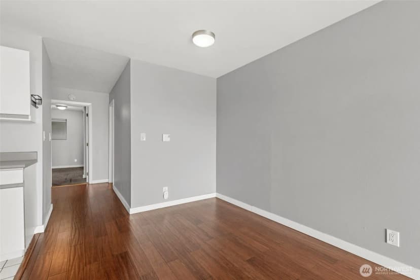 Property photo for 400 Melrose Avenue E #204, Seattle photo 11