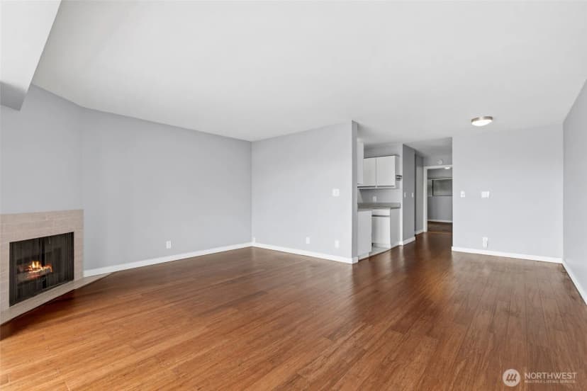 Property photo for 400 Melrose Avenue E #204, Seattle photo 9