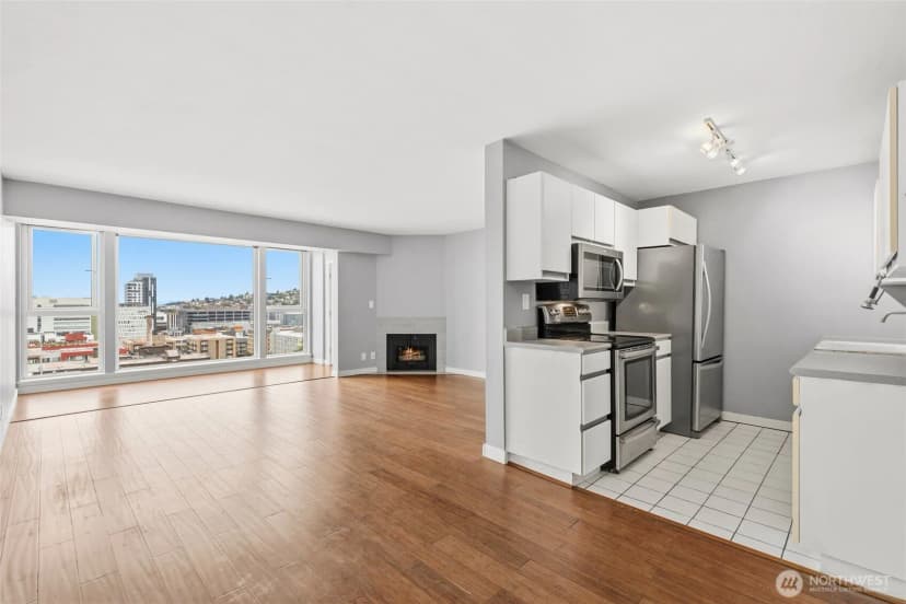 Property photo for 400 Melrose Avenue E #204, Seattle photo 12