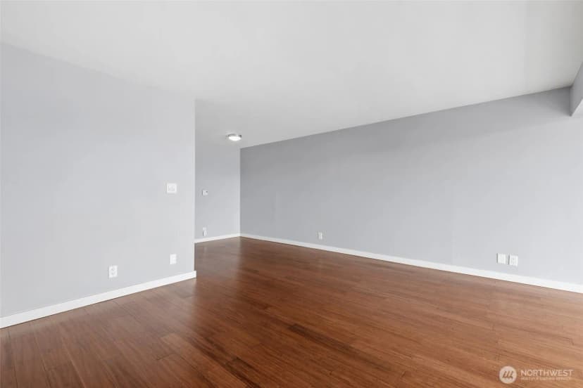 Property photo for 400 Melrose Avenue E #204, Seattle photo 6