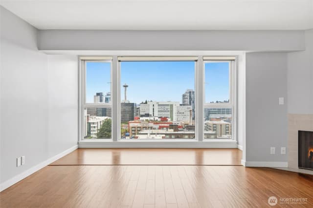 Property photo for 400 Melrose Avenue E #204, Seattle photo 4