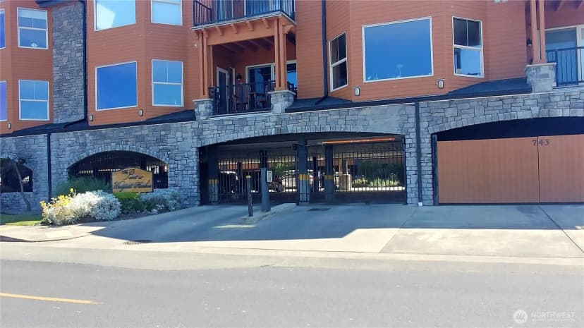 Property photo for 743 Neddie Rose Drive #207, Westport photo 24
