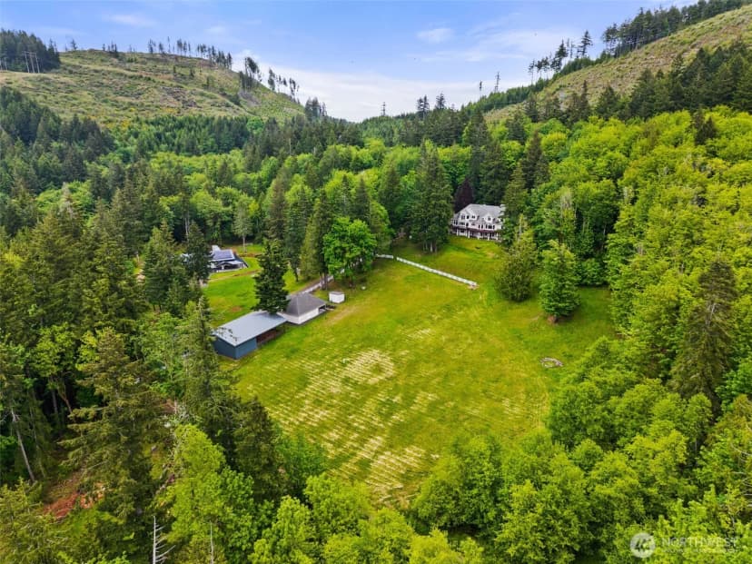 Property photo for 1410 Summit Lake Shore Road Nw, Olympia photo 40
