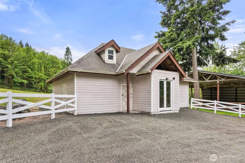 Property photo for 1410 Summit Lake Shore Road Nw, Olympia photo 36