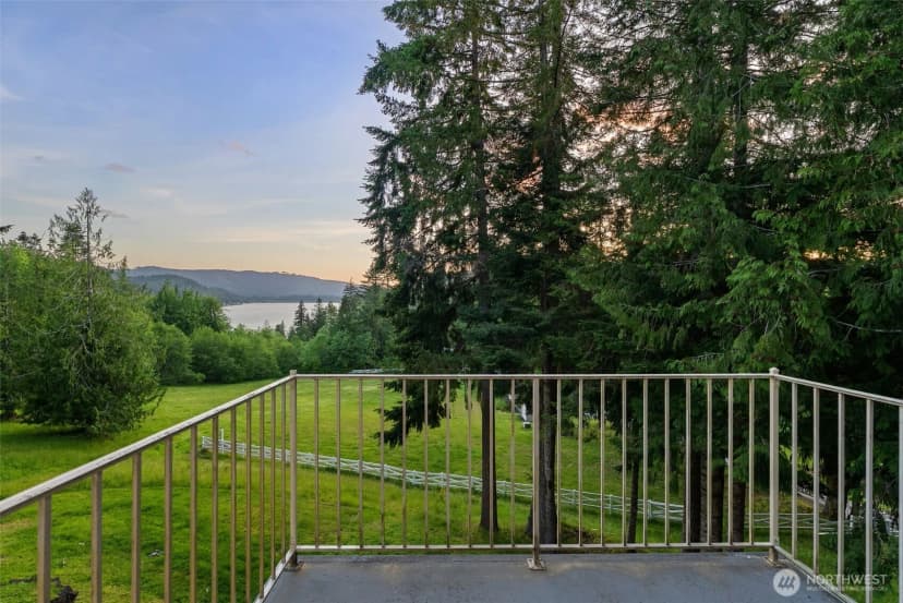 Property photo for 1410 Summit Lake Shore Road Nw, Olympia photo 23