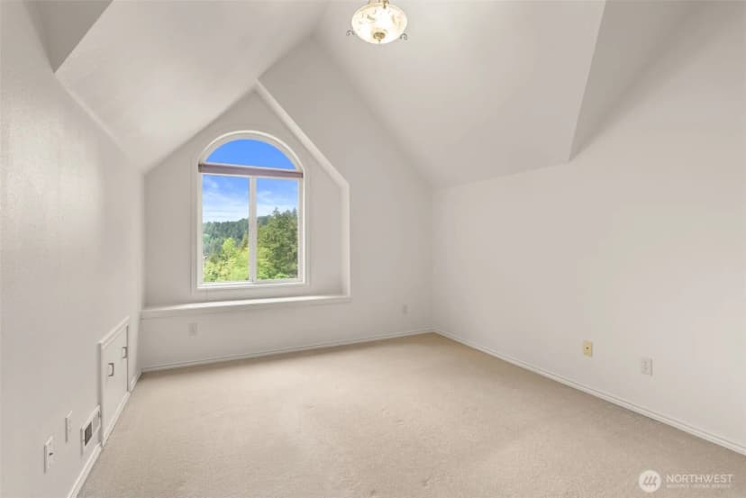 Property photo for 1410 Summit Lake Shore Road Nw, Olympia photo 28