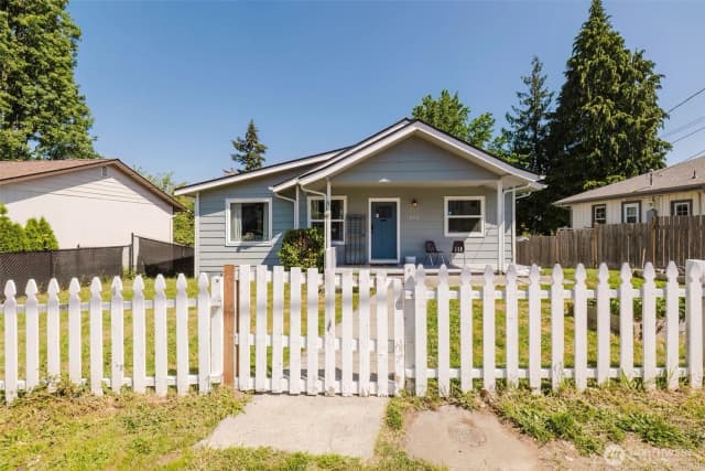 Property photo for 918 Ellinor Avenue, Shelton