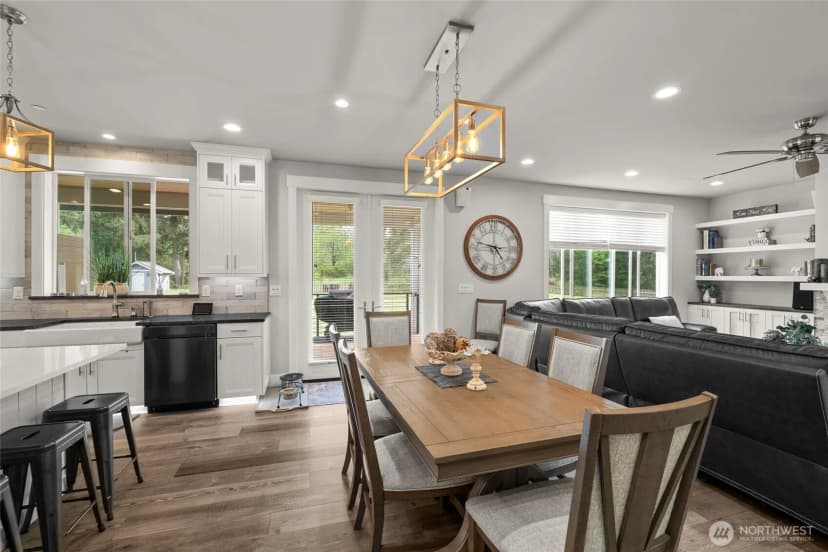 Property photo for 3010 342nd Street Ct S, Roy photo 8