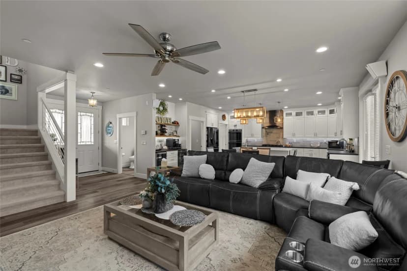 Property photo for 3010 342nd Street Ct S, Roy photo 7