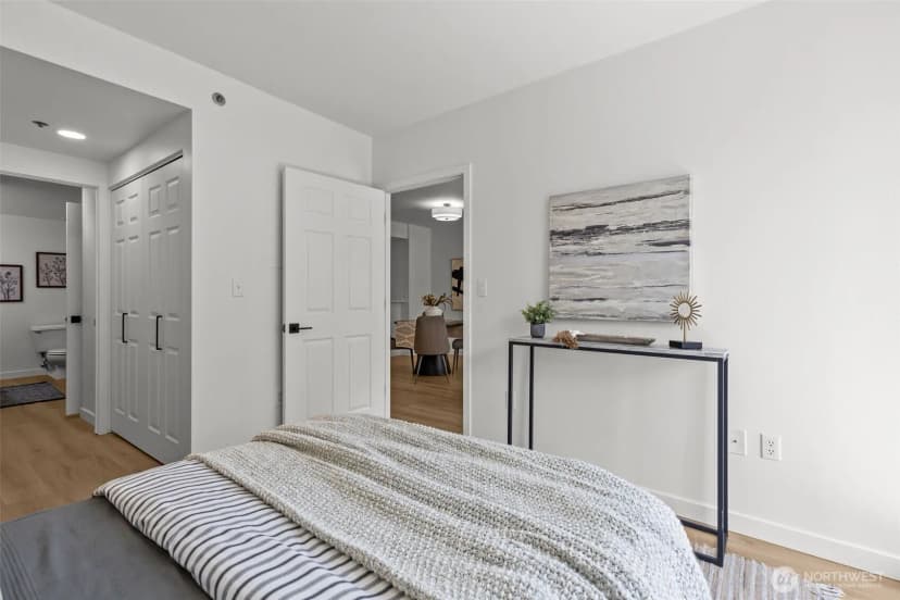Property photo for 2600 2nd Ave #504, Seattle photo 15