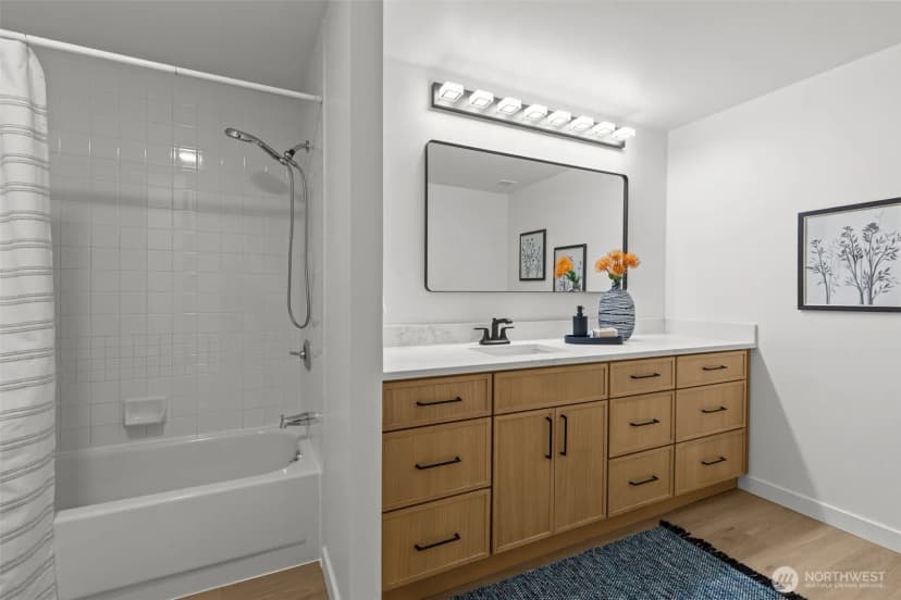 Property photo for 2600 2nd Ave #504, Seattle photo 17