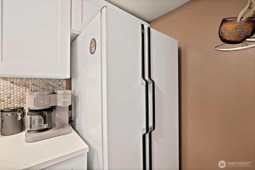 Property photo for 1415 2nd Avenue #1404, Seattle photo 11