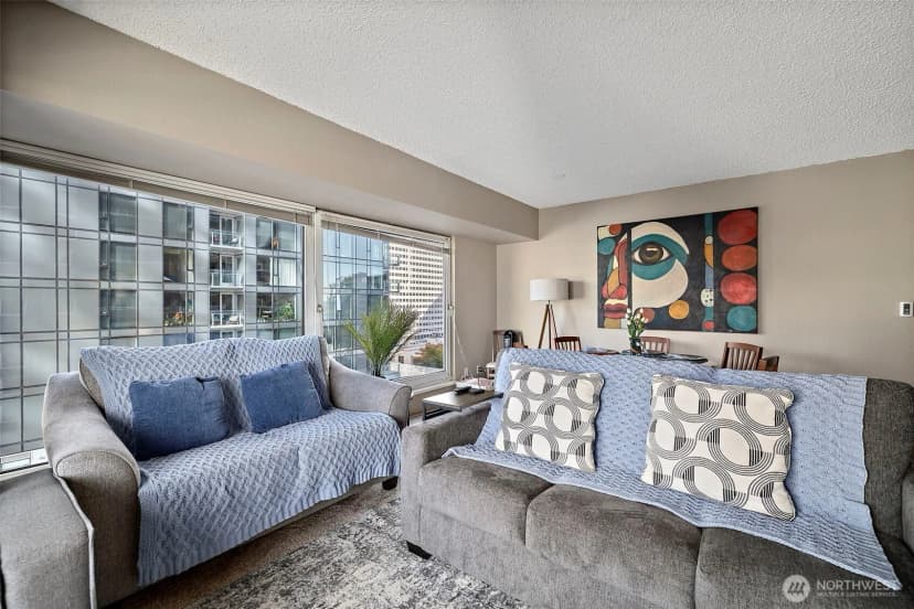 Property photo for 1415 2nd Avenue #1404, Seattle photo 6