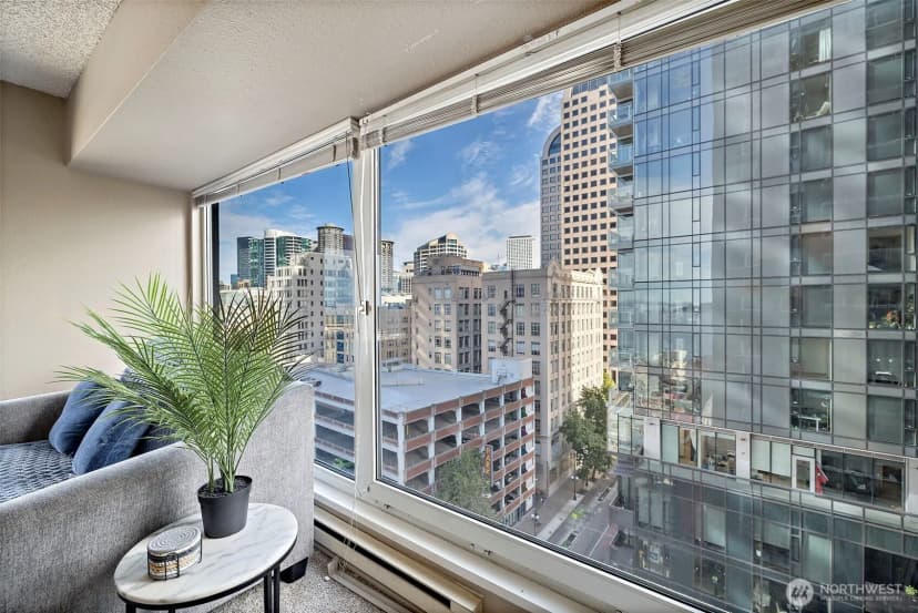 Property photo for 1415 2nd Avenue #1404, Seattle photo 13