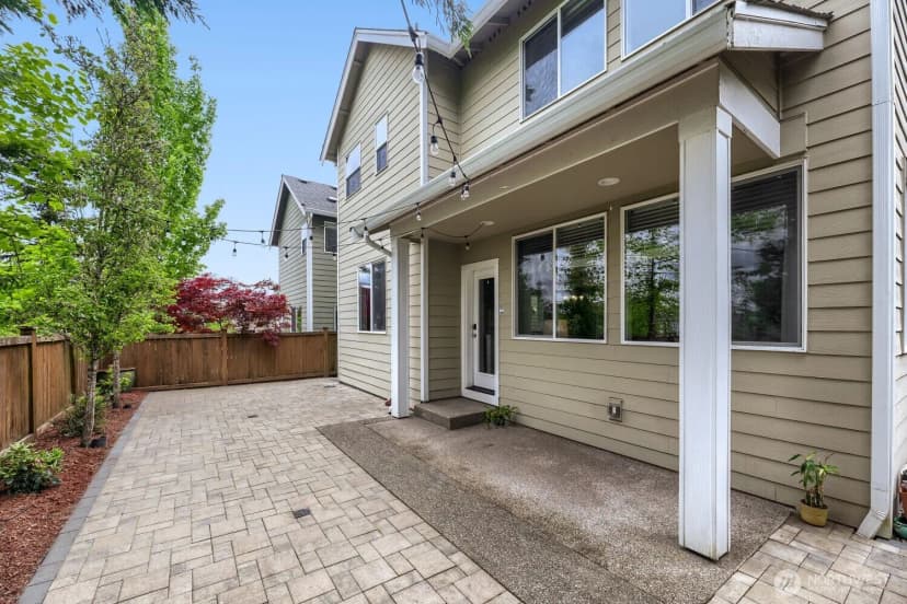 Property photo for 19606 35th Drive Se, Bothell photo 26