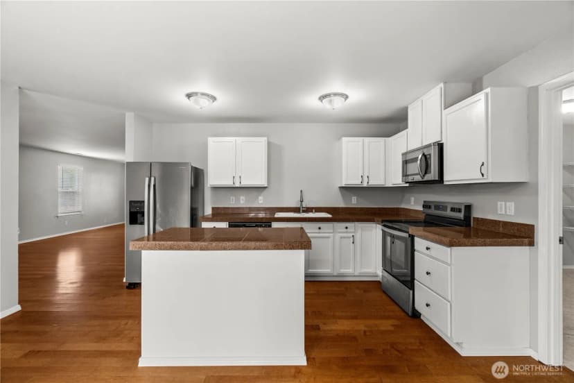 Property photo for 8422 175th Street Ct E, Puyallup photo 14