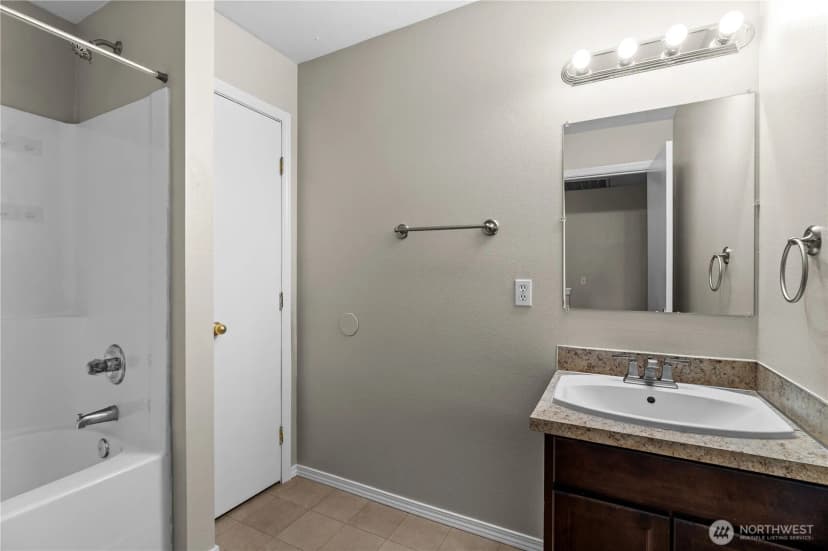 Property photo for 8422 175th Street Ct E, Puyallup photo 28