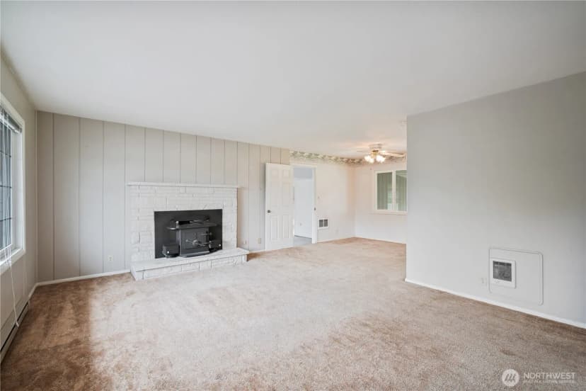 Property photo for 933 S Nevada Drive, Longview photo 4