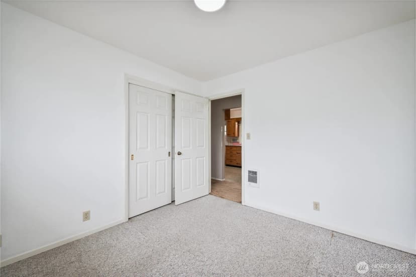 Property photo for 933 S Nevada Drive, Longview photo 22