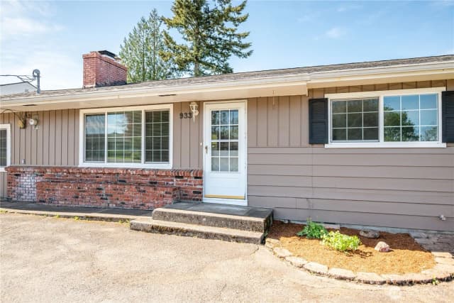 Property photo for 933 S Nevada Drive, Longview photo 3