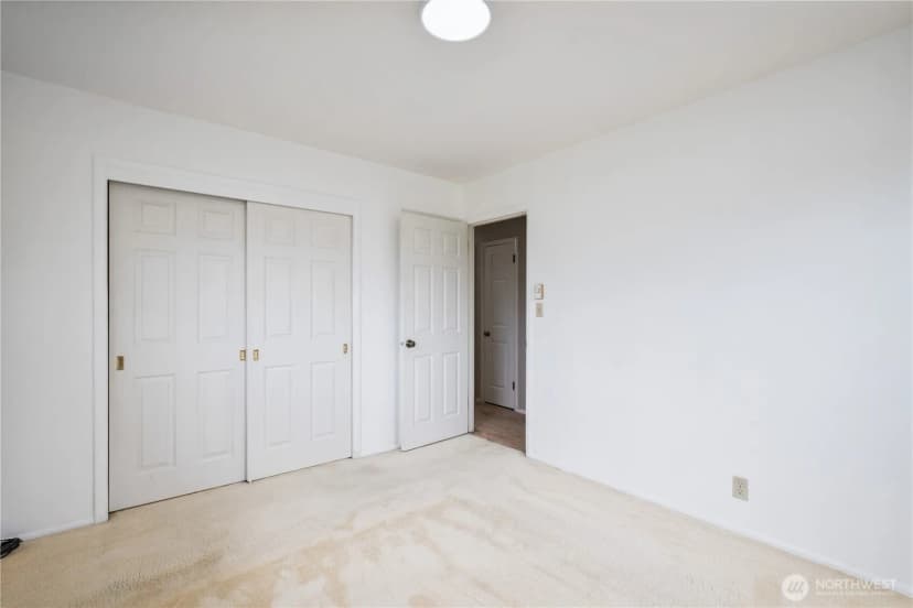 Property photo for 933 S Nevada Drive, Longview photo 17