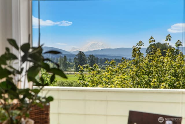 Property photo for 32223 Ne 88th Street, Carnation photo 4