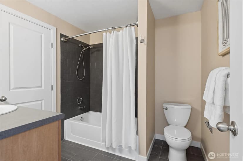 Property photo for 700 Front Street S #e206, Issaquah photo 14