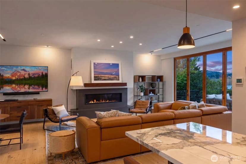 Property photo for 9818 Se 42nd Place, Mercer Island photo 6