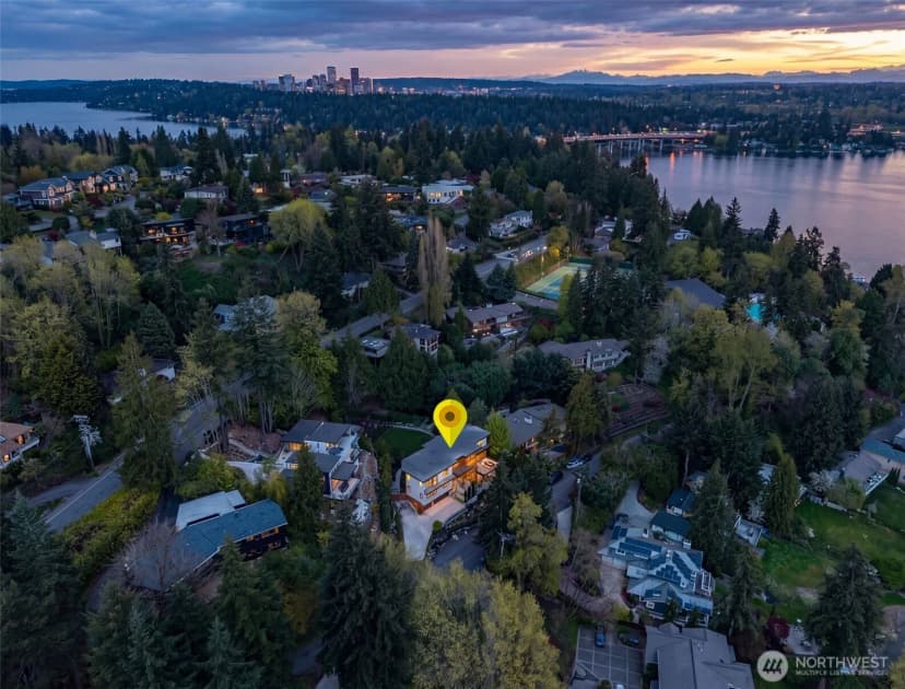 Property photo for 9818 Se 42nd Place, Mercer Island photo 33
